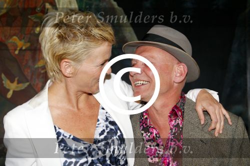 Rotterdam 18 april 2011
Presentatie cd Sjoerd Pleijsier op de boot SS Rotterdam. Anita Witzier
Peter Smulders bv