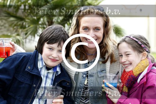 Kaatsheuvel 20 maart 2011
Relaties van Princess in de efteling. Ariane Meijer met kinderen
Peter Smulders bv