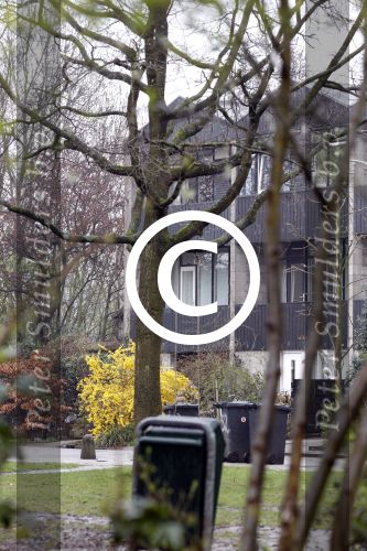Maarssen en Bilthoven 31 maart 2011
Babette v Veen haar huis en ze doet boodschappen.
Peter Smulders bv
