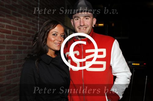 Nieuwegein 20 maart 2011
Surprisefeeste voor Yolanthe Sneijder Cabau georganiseerd door haar man wesley Sneijder bij Will\'s restaurant in Nieuwegein. Ben Saunders met vriendin
Peter Smulders bv
