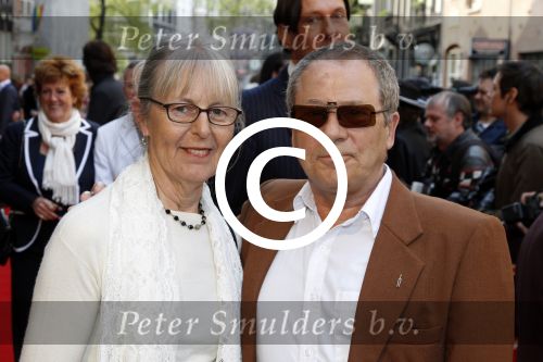 Amsterdam 17 april 2011
Premiere Zorro in het nieuwe de la mar theater. Bill v Dijk met vrouw
Peter Smulders bv
