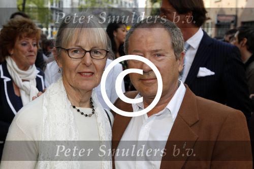 Amsterdam 17 april 2011
Premiere Zorro in het nieuwe de la mar theater. Bill v Dijk met vrouw
Peter Smulders bv
