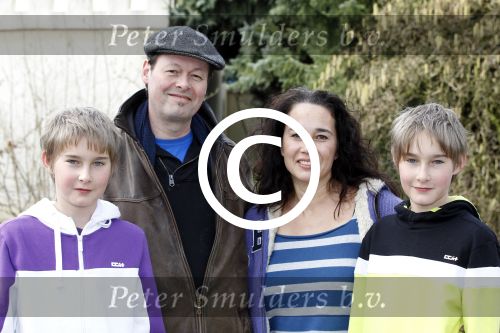 Kaatsheuvel 20 maart 2011
Relaties van Princess in de efteling. Carel Kraayenhof met vrouw en zoons
Peter Smulders bv