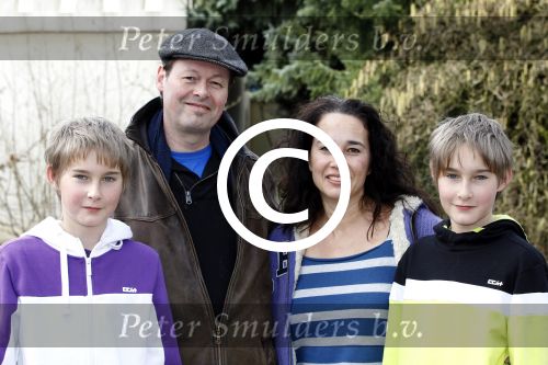 Kaatsheuvel 20 maart 2011
Relaties van Princess in de efteling. Carel Kraayenhof met vrouw en zoons
Peter Smulders bv