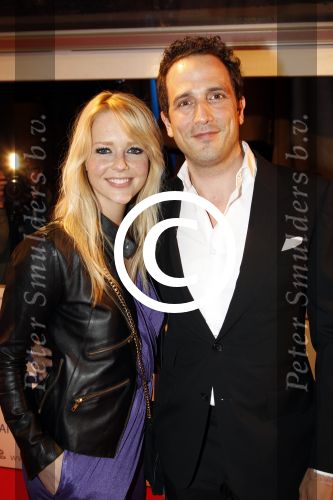 Den Haag 6 april 2011
Premiere alle tijd met oa Paul de leeuw in pathe spuiplein. Chantal Janzen en Marco
Peter Smulders bv