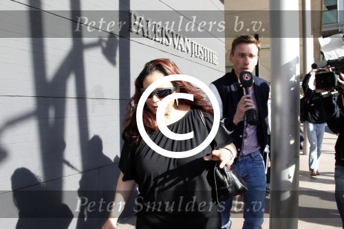 Den Haag 6 april 2011
Rechtzaak Constanza Breukhoven ivm inbraak bij haar vader. Haar Advocaat Erik Kerkhoven en veel pers was aanwezig bij het paleis van justitie.
Peter Smulders bv
