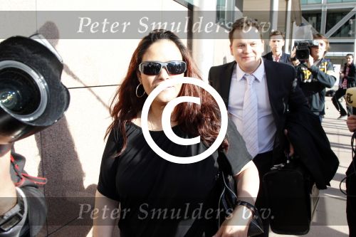 Den Haag 6 april 2011
Rechtzaak Constanza Breukhoven ivm inbraak bij haar vader. Haar Advocaat Erik Kerkhoven en veel pers was aanwezig bij het paleis van justitie.
Peter Smulders bv