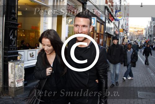 Amsterdam 22 maart 2011
Dj Don Diablo met zijn nieuwe vriendin.
Peter Smulders bv