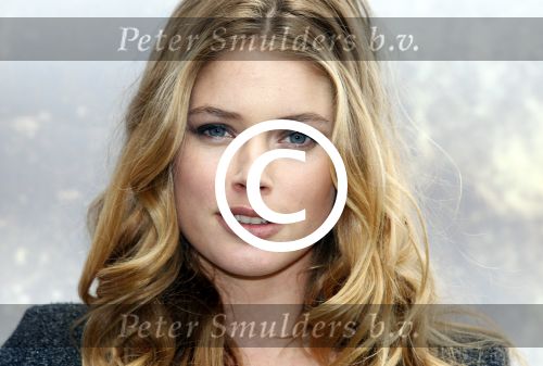 Amsterdam 7 april 2011
Presentatie cast Nova Zembla bij het Hilton. Reinout Oerlemans is regisseur en producent en Doutzen Kroes en Robert de Hoog spelen oa in de film.
Peter Smulders bv