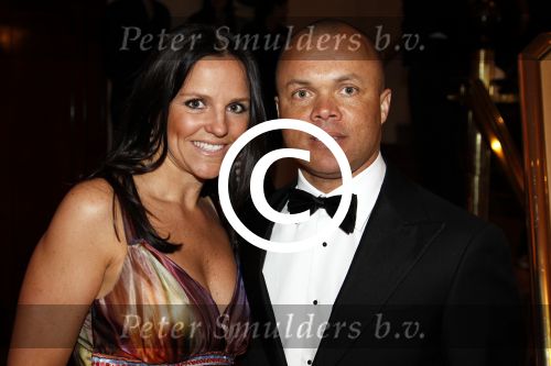 Noordwijk 26 maart 2011
Spieren voor spieren gala in hotels van Oranje. earnest Stewart met vrouw
Peter Smulders bv