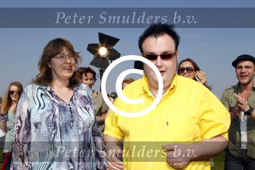 Naarden 18 april 2011
DE X factor finalisten van seizoen 2011 met oa Ralf Wienk Tania Christopher Rochelle Perts Jessica Mougin Adlicious Simran Sway Tim Suyderhoud en Ed Ruyer op rode loper bij golfclub. Ed met zijn vrouw
Peter Smulders bv