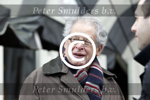 Amsterdam 1 april 2011
Oud burgemeester Ed v Tijn in Amsterdam zuid.
Peter Smulders bv