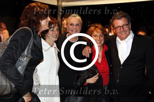 Den Haag 6 april 2011
Premiere alle tijd met oa Paul de leeuw in pathe spuiplein.
Peter Smulders bv