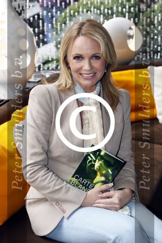 Amsterdam 15 maart 2011
Presentatie boek Esther Kreukniet bij hotel the Grand.Esther met Quinty Trustfull
Peter Smulders bv
