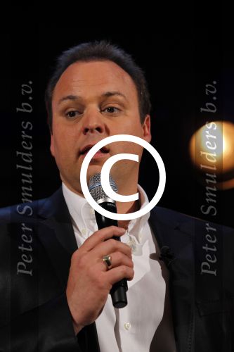 Utrecht 30 maart 2011
Presentatie nieuwe cd van Frans Bauer. Zijn vader en moeder en Mariska met zoon Christiaan zijn aanwezig.
Peter Smulders bv