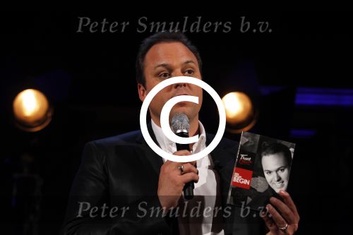 Utrecht 30 maart 2011
Presentatie nieuwe cd van Frans Bauer. Zijn vader en moeder en Mariska met zoon Christiaan zijn aanwezig.
Peter Smulders bv