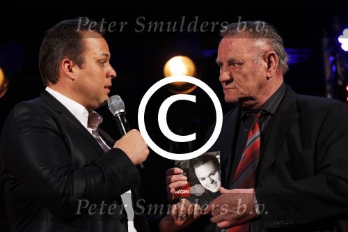 Utrecht 30 maart 2011
Presentatie nieuwe cd van Frans Bauer. Zijn vader en moeder en Mariska met zoon Christiaan zijn aanwezig.
Peter Smulders bv