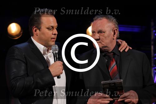 Utrecht 30 maart 2011
Presentatie nieuwe cd van Frans Bauer. Zijn vader en moeder en Mariska met zoon Christiaan zijn aanwezig.
Peter Smulders bv