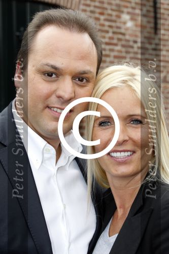 Utrecht 30 maart 2011
Presentatie nieuwe cd van Frans Bauer. Zijn vader en moeder en Mariska met zoon Christiaan zijn aanwezig.
Peter Smulders bv
