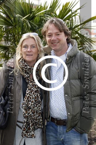 Kaatsheuvel 20 maart 2011
Relaties van Princess in de efteling. Frits Sissing met vrouw
Peter Smulders bv