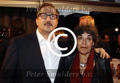 Den Haag 6 april 2011
Premiere alle tijd met oa Paul de leeuw in pathe spuiplein. hanneke Groenteman met Marcel Musters
Peter Smulders bv