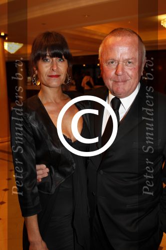 Noordwijk 26 maart 2011
Spieren voor spieren gala in hotels van Oranje. Harry Mens met zijn vriendin Lara
Peter Smulders bv