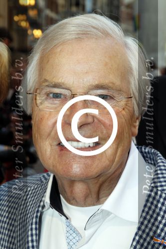 Amsterdam 17 april 2011
Premiere Zorro in het nieuwe de la mar theater. Henk Pleket met vrouw
Peter Smulders bv