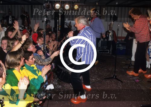 Nijmegen, 20 April 1995
Henk Pleket van de Havenzangers tijdens een optreden met Carnaval
Foto Peter Smulders BV
