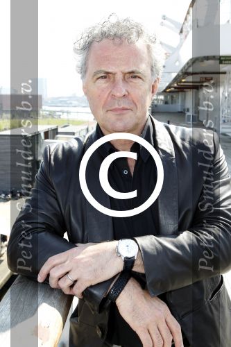 Rotterdam 18 april 2011
Presentatie cd Sjoerd Pleijsier op de boot SS Rotterdam. Huub Stapel
Peter Smulders bv