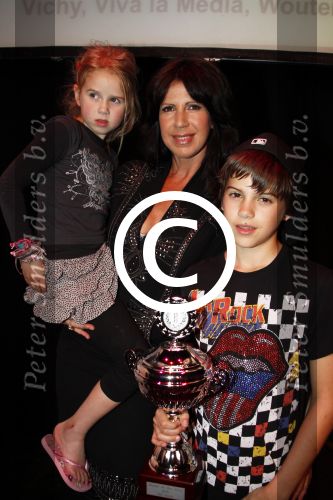 Amsterdam 13 april 2011
Mama van het jaar verkiezing in Panama. Isa Hoes met zoon Merlijn en dochter Vlinder
Peter Smulders bv