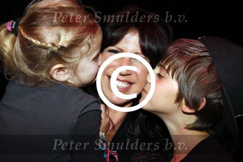 Amsterdam 13 april 2011
Mama van het jaar verkiezing in Panama. Isa Hoes met zoon Merlijn en dochter Vlinder
Peter Smulders bv