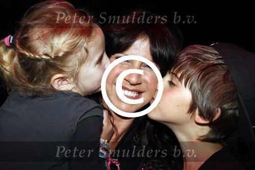 Amsterdam 13 april 2011
Mama van het jaar verkiezing in Panama. Isa Hoes met zoon Merlijn en dochter Vlinder
Peter Smulders bv