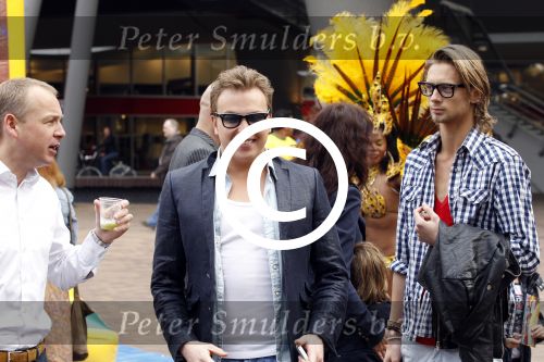 Amsterdam 16 april 2011
Premiere Rio bij pathe Arena. Jamai Looman met vriend
Peter Smulders bv