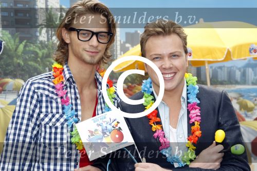 Amsterdam 16 april 2011
Premiere Rio bij pathe Arena. Jamai Looman met vriend
Peter Smulders bv