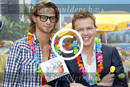 Amsterdam 16 april 2011
Premiere Rio bij pathe Arena. Jamai Looman met vriend
Peter Smulders bv