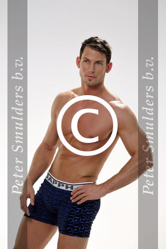 Amsterdam 28 maart 2011
Rob Heilbron van lingerie merk Sapph organiseerde vandaag weer een foto shoot met oa Melissa Sneekes, Dewi Pechler , Melany d\'Fonseca ilena Ingwersen Gisele Barbosa en schaatser Joel Geleynse .
Peter Smulders bv