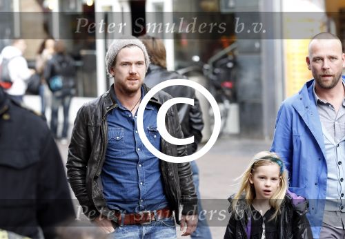 Amsterdam 20 maart 2011
Johnny de Mol op straat in Amsterdam
Peter Smulders bv