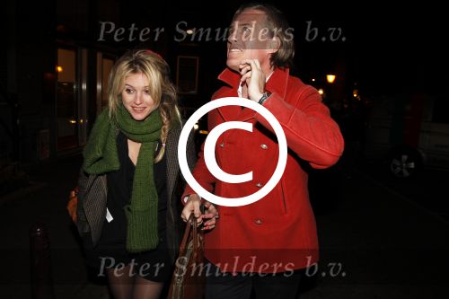 Amsterdam 22 maart 2011
Jort kelder en Lauren Verster voor het eerst samen op de foto. Ze vertrokken vanaf het huis van lauren om in de stad iets te gaan eten.
Peter Smulders bv
