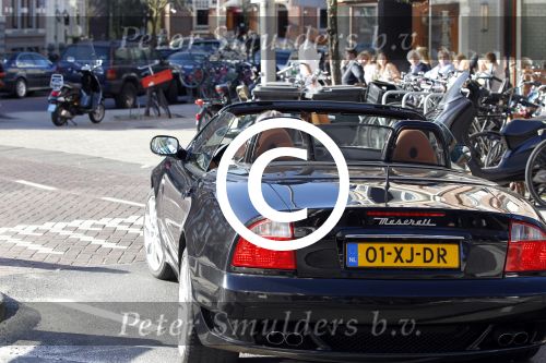 Amsterdam 23 maart 2011
Jort Kelder in zijn Maserati cabrio.
Peter Smulders bv
