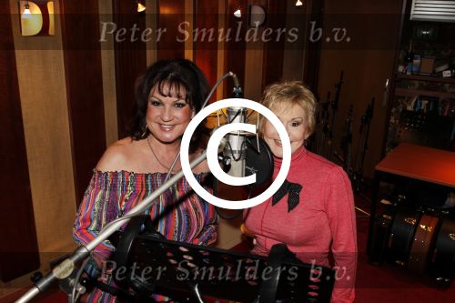 Blaricum 18 maart 2011
Jose Hoebee en Peggy March nemen samen een single op bij de Bolland studio\'s
Peter Smulders bv
