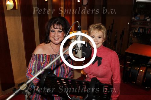 Blaricum 18 maart 2011
Jose Hoebee en Peggy March nemen samen een single op bij de Bolland studio\'s
Peter Smulders bv