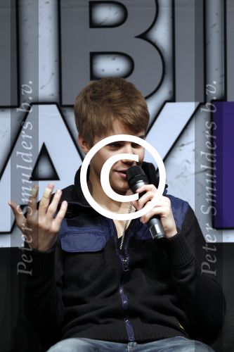 Rotterdam 27 maart 2011
Persconferentie van Justin Bieber in Ahoy. Peter v d Vorst begeleide het.
Peter Smulders bv