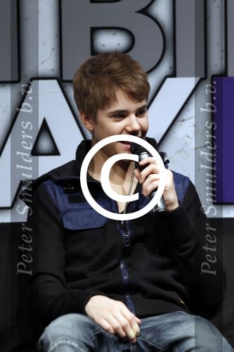 Rotterdam 27 maart 2011
Persconferentie van Justin Bieber in Ahoy. Peter v d Vorst begeleide het.
Peter Smulders bv