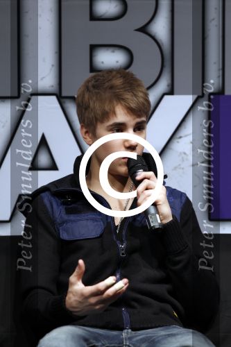 Rotterdam 27 maart 2011
Persconferentie van Justin Bieber in Ahoy. Peter v d Vorst begeleide het.
Peter Smulders bv