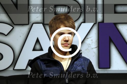 Rotterdam 27 maart 2011
Persconferentie van Justin Bieber in Ahoy. Peter v d Vorst begeleide het.
Peter Smulders bv