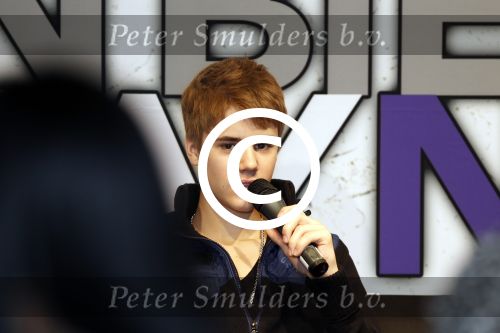 Rotterdam 27 maart 2011
Persconferentie van Justin Bieber in Ahoy. Peter v d Vorst begeleide het.
Peter Smulders bv