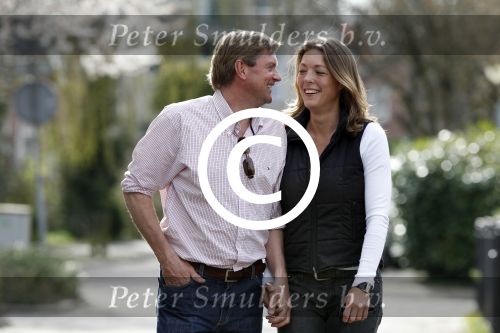 Breukelen 2 april 2011
De ex man van Mariska v Kolck Knut Jacobsen met zijn nieuwe vrienin Wia Kort.
Peter Smulders bv