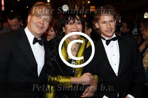 Amsterdam 22 maart 2011
Premiere Black butterflies in Tuschinski met Rutger Hauer  Carice v Houten en Liam Cunningham . Paula v d Oegst was de regisseur..Liesbeth v Dijk met Ewout Genemans en Frits Huffnagel
Peter Smulders bv