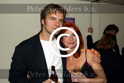 Den haag 30 januari 2003
Premiere Johnny Kraaykamp sr in schouwburg Den Haag.
Victor Reinier met marian Mudder