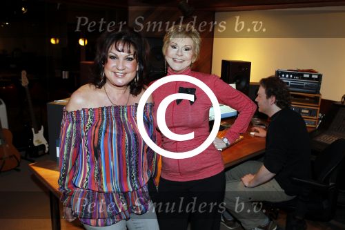 Blaricum 18 maart 2011
Jose Hoebee en Peggy March nemen samen een single op bij de Bolland studio\'s
Peter Smulders bv